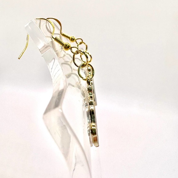 Tea Pot Earrings - Alice In Wonderland - Disney Inspired - Tea Kettle Earrings - Picture 3 of 8